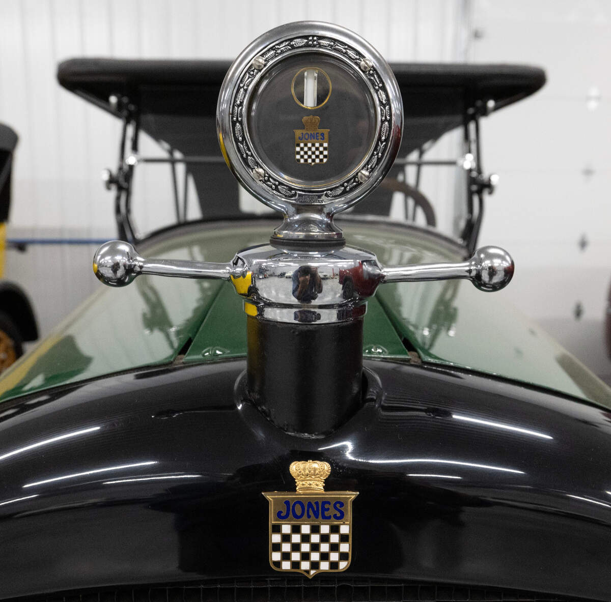 Jones Six vehicles had “a wealth of fine qualities,” the Jones Motor Car Co. once advertised. “The clutch action is like velvet.”