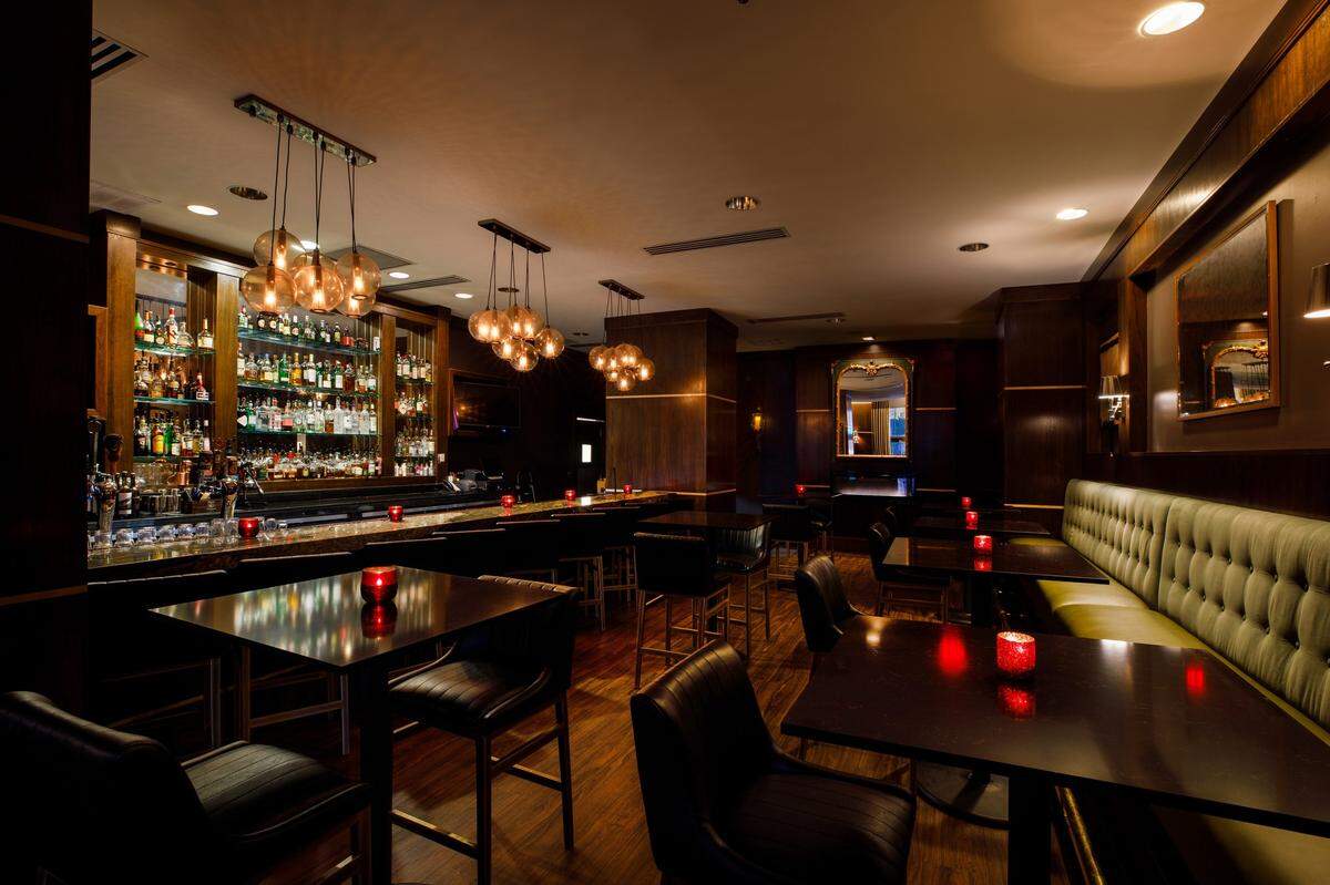 Siena Tuscan Steakhouse will serve a buffet on Christmas Day.