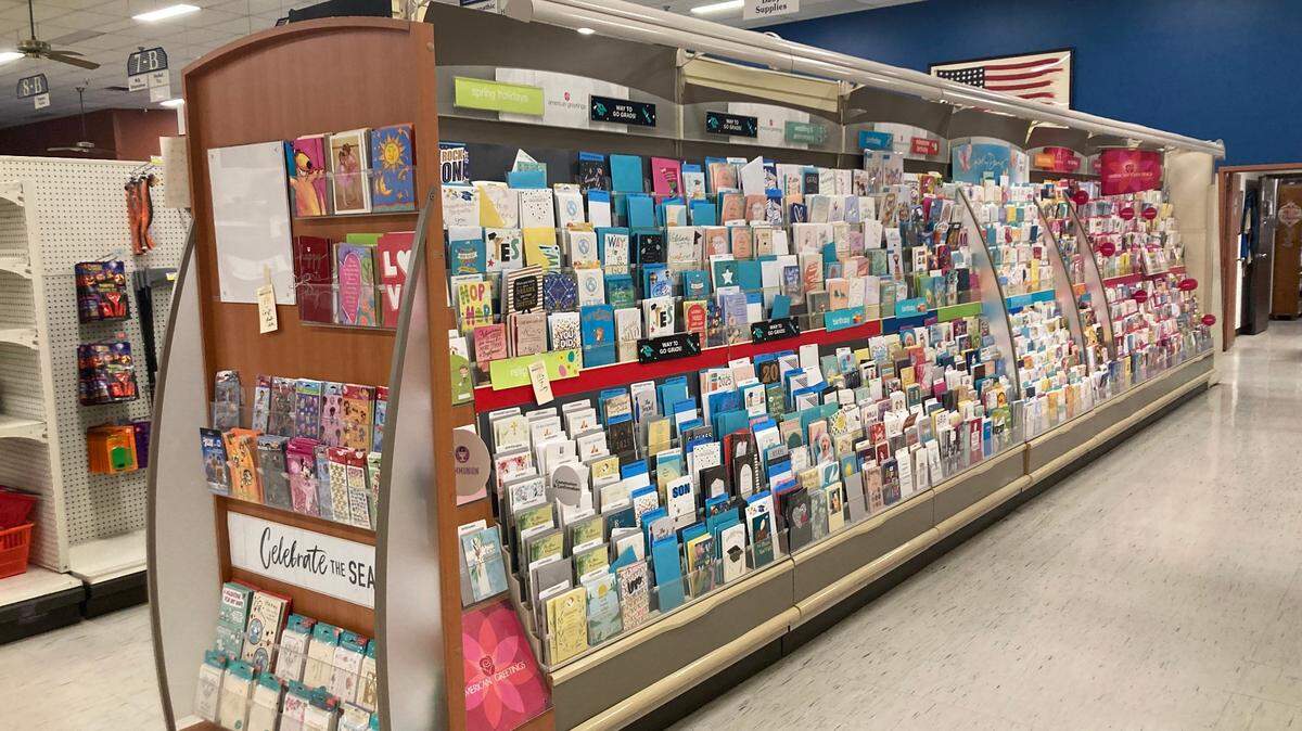 The first of a couple of auctions at Barney’s Discount Drug begins on Wednesday with a variety of merchandise, including greeting cards that will be sold in lots.