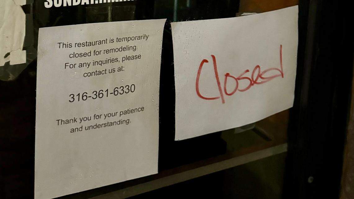 The sign on the door says that Fonda La Chona is temporarily closed for a remodel, but it appears to be closed for good.
