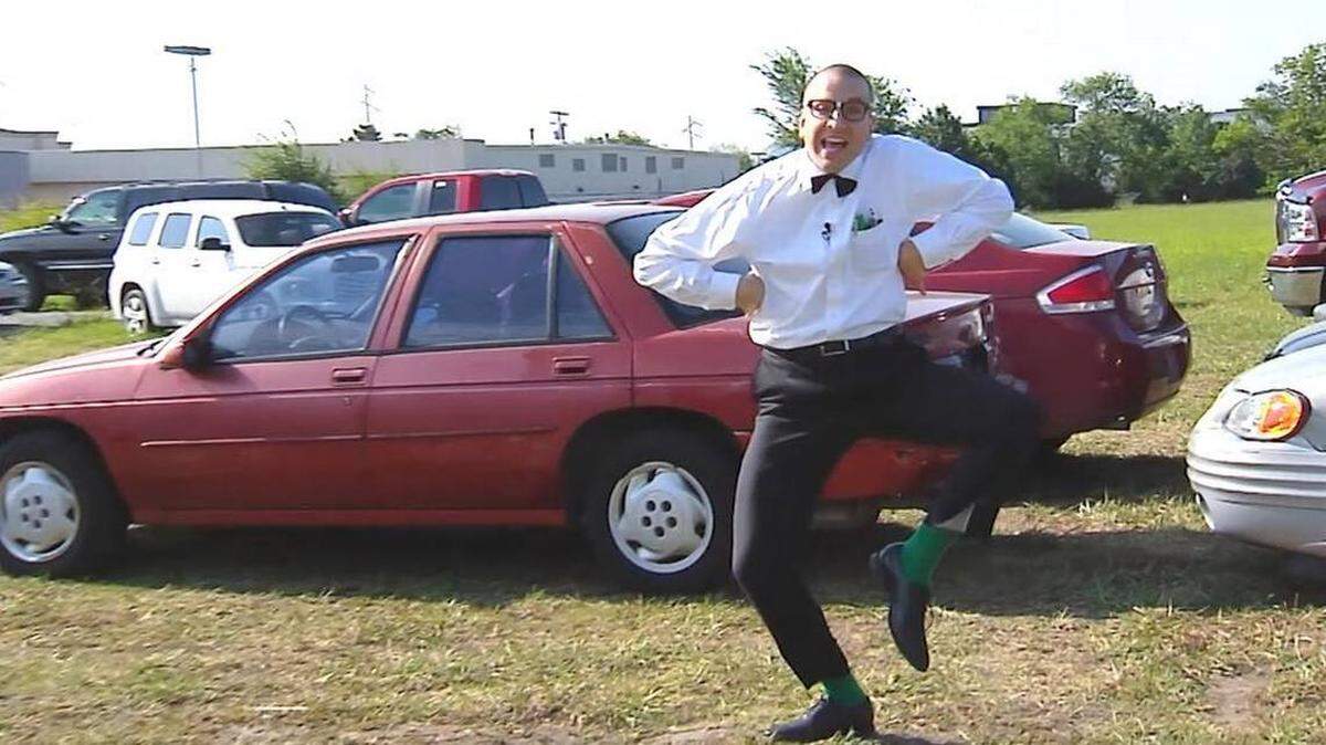 With a theater and dance background, Aaron Wirtz was a natural fit to do zany car commercials that brought in customers for Wichita’s Super Car Guys.
