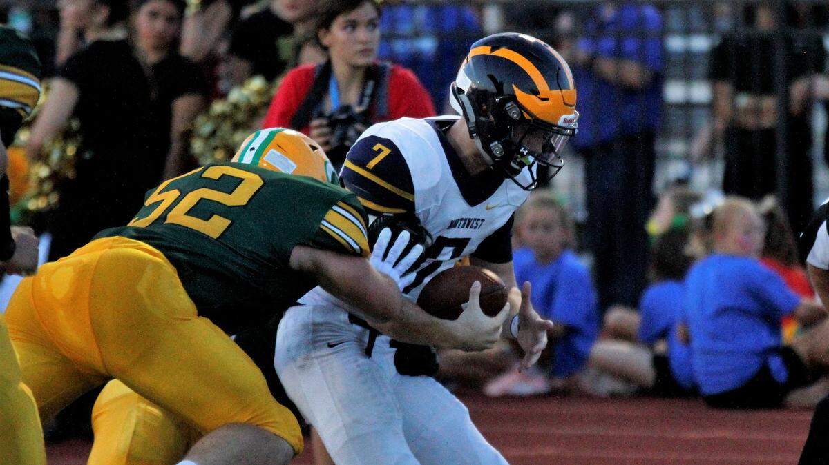 Wichita Northwest junior quarterback Reagan Jones is one to watch in Week 7 of the 2018 high school football season around the Wichita area. The Grizzlies host Wichita Heights.