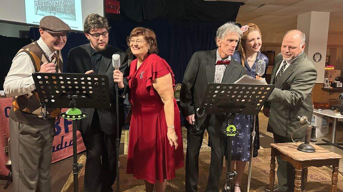 Local play remembers radio’s ‘War of the Worlds,’ a 1938 drama that incited alien panic