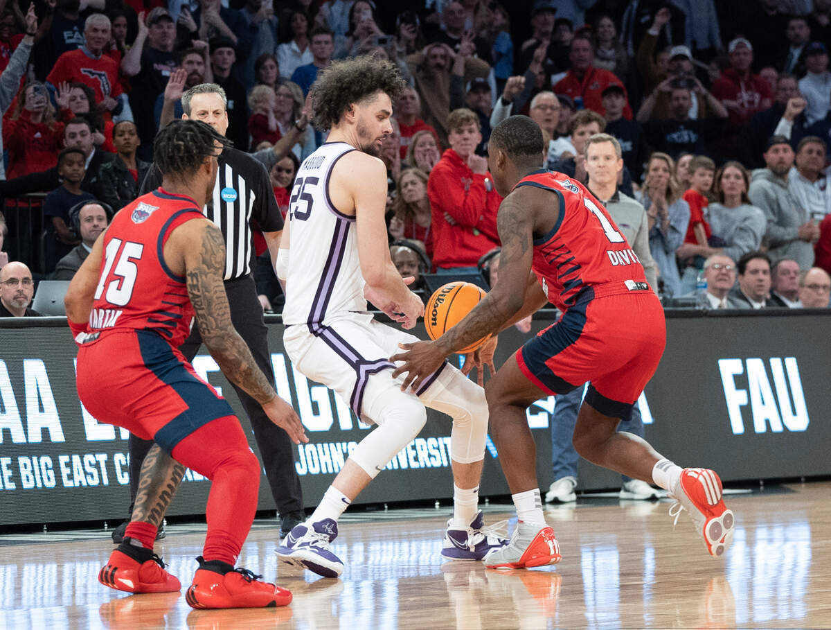 Kansas State’s Ismael Massoud losses control of the ball and can’t get off the final shot for a potential tie against Florida Atlantic at Madison Square Garden on Saturday night.