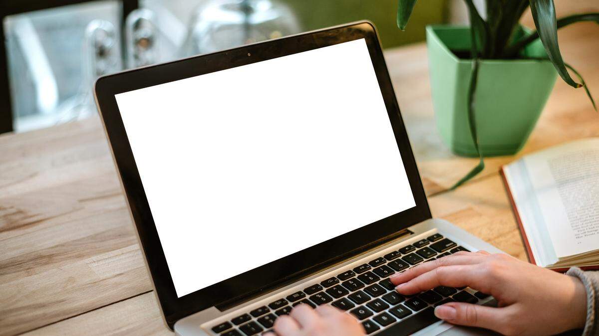 There are at least two programs, Lifeline and the Emergency Broadband Benefit, that Kansans with low incomes can apply to if they qualify for assistance with broadband or phone bills. The aid is meant to help families stay connected as most services, including health care and education, moved online because of the pandemic.