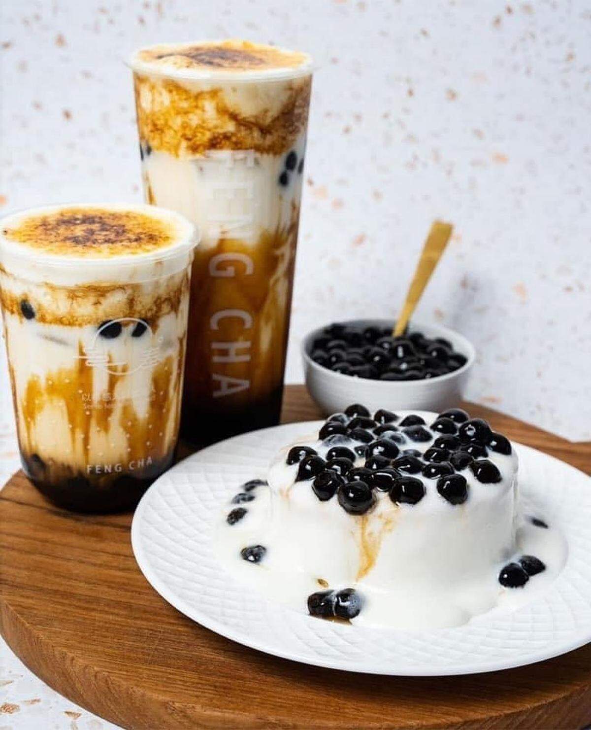 Feng Cha specializes in “dirty boba,” which is set on fire before served, and various desserts.