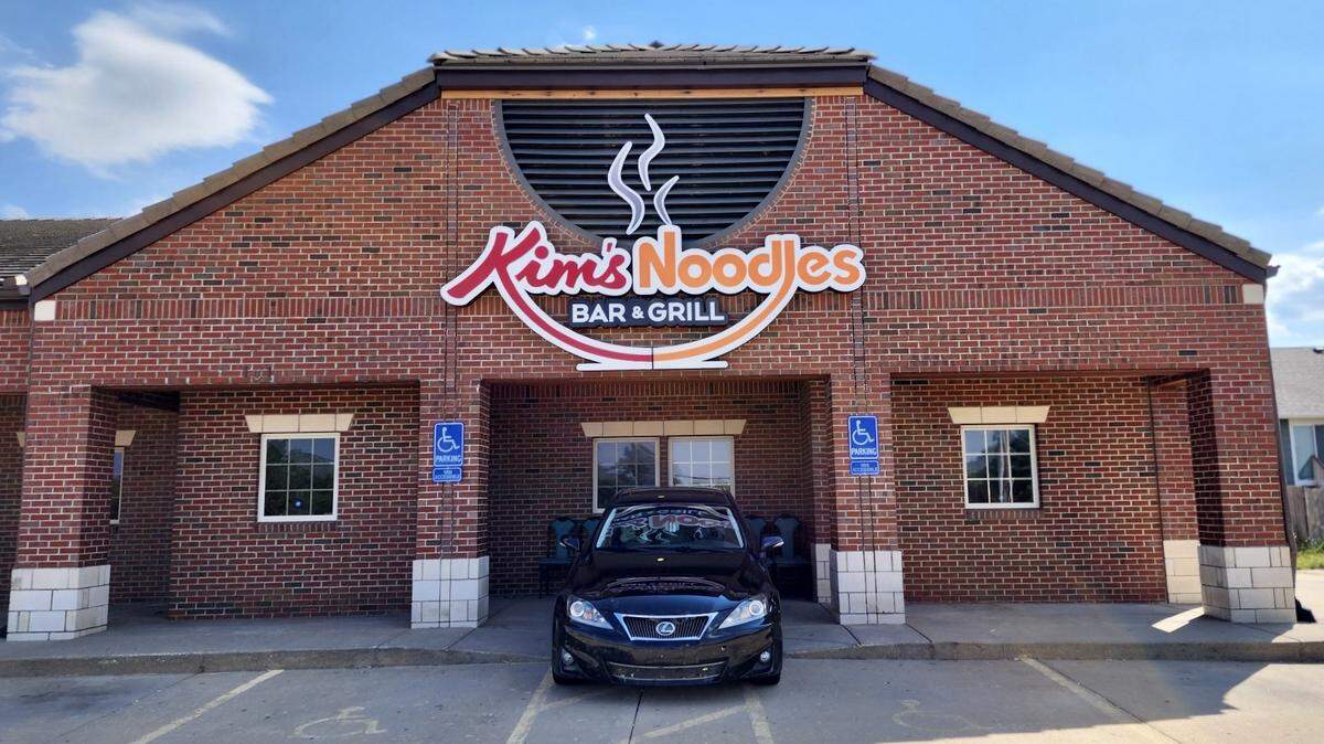Vietnamese and Chinese food will be served in a sports bar atmosphere when Kim’s Noodles Bar & Grill opens in south Wichita.