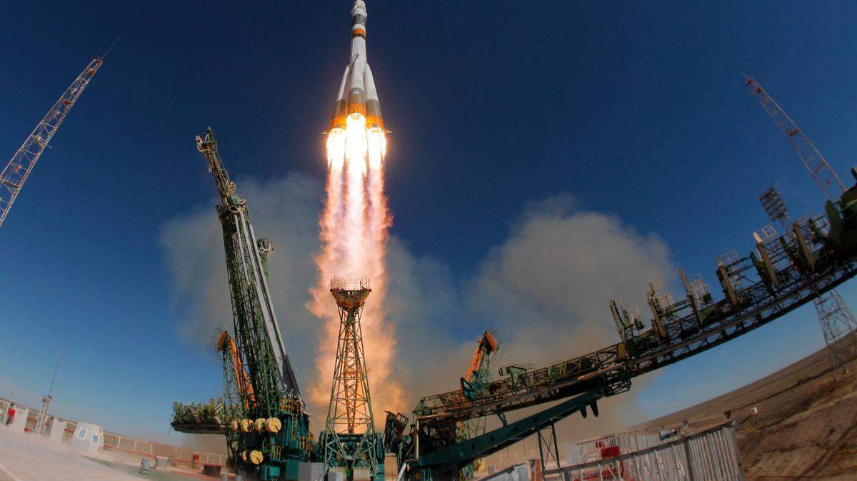 The Soyuz-FG rocket booster with Soyuz MS-10 space ship carrying a new crew to the International Space Station, ISS, blasts off at the Russian leased Baikonur cosmodrome, Kazakhstan, Thursday, Oct. 11, 2018. Two astronauts from the U.S. and Russia were safe Thursday after an emergency landing in the steppes of Kazakhstan following the failure of a Russian booster rocket carrying them to the International Space Station. NASA astronaut Nick Hague and Roscosmos’ Alexei Ovchinin lifted off as scheduled at 2:40 p.m. (0840 GMT; 4:40 a.m. EDT) Thursday from the Russian-leased Baikonur cosmodrome in Kazakhstan, but their Soyuz booster rocket failed about two minutes after the launch. (AP Photo/Dmitri Lovetsky)