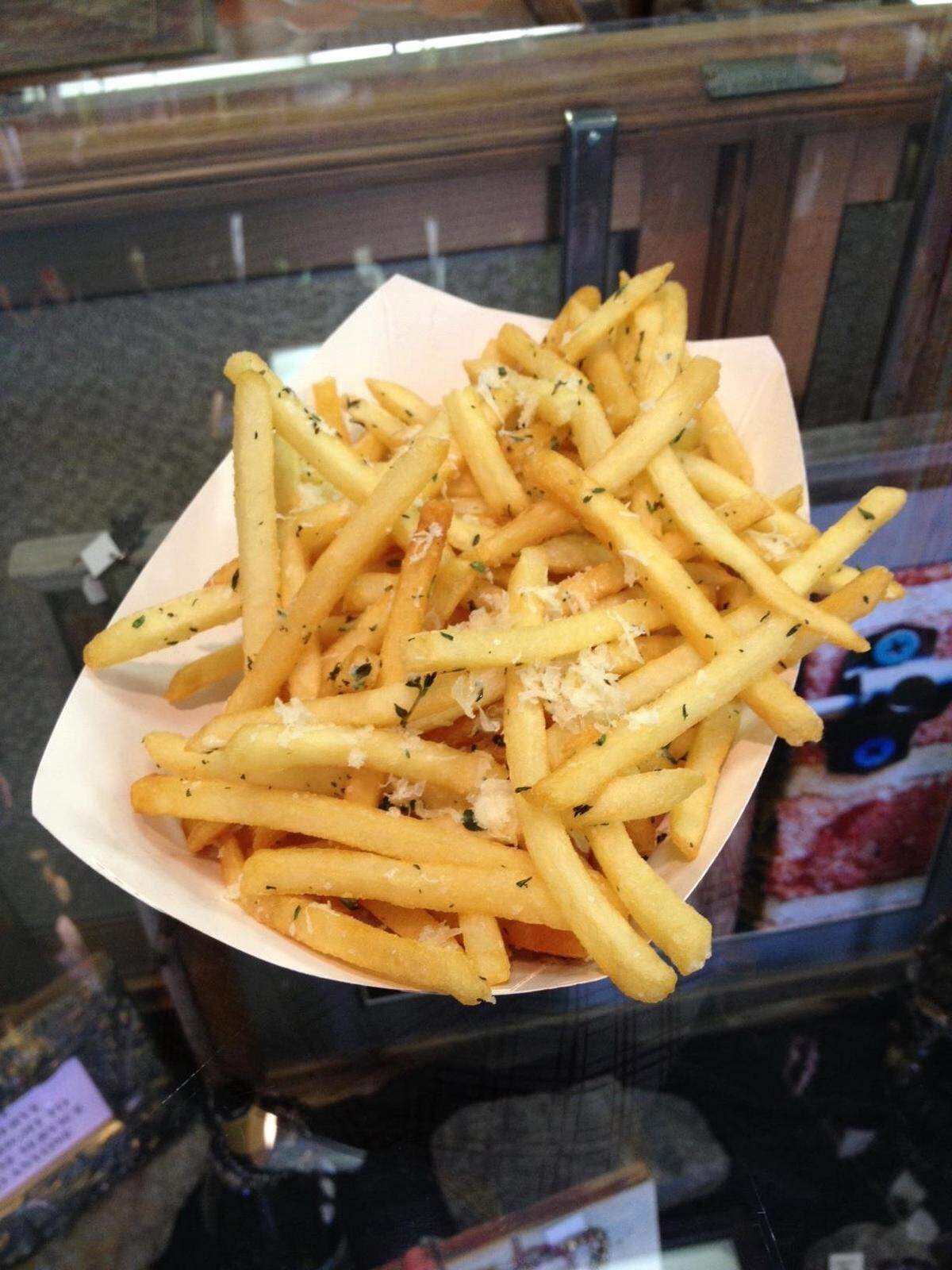 The Flying Stove’s truffle fries are one of its signature dishes.
