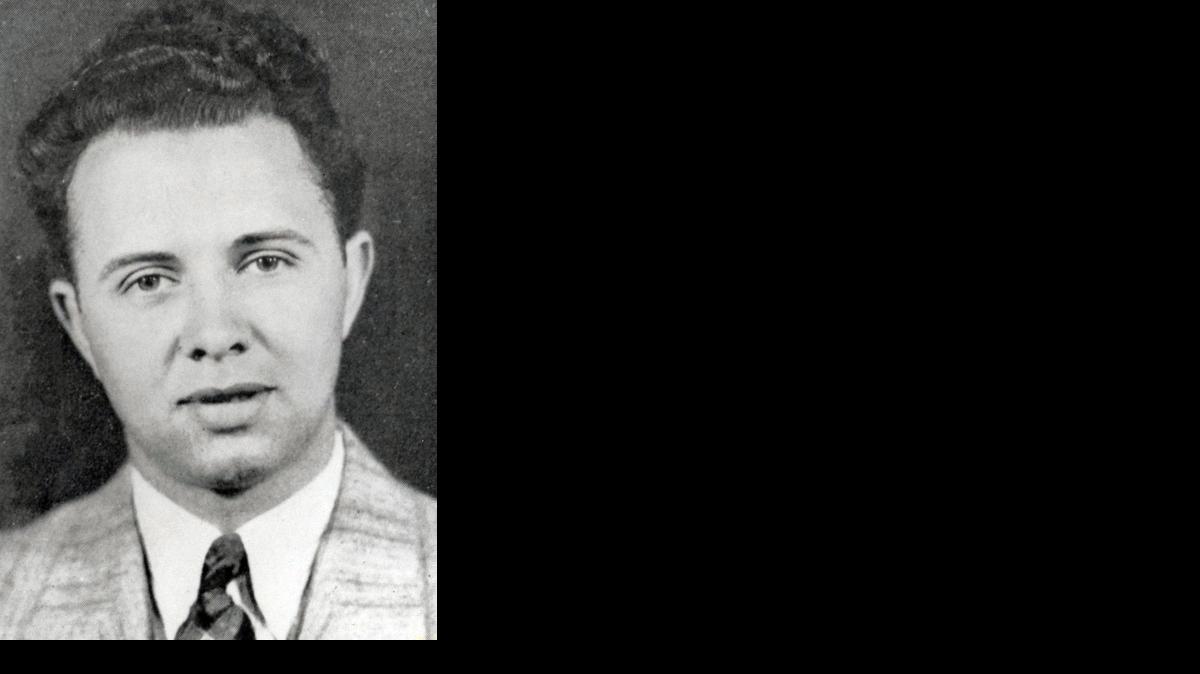 Gene Johnson coached only one year at WU (1932-33), then left because of a contract squabble. He later coached the 1936 Olympic team and is credited with developing the 2-2-1 zone press used by many successful coaches.


