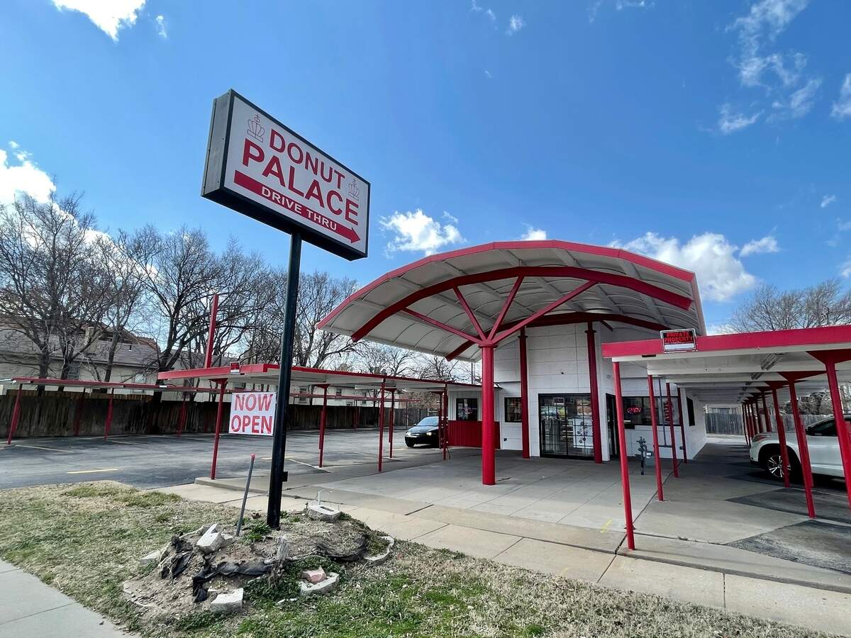 The Donut Palace has just opened at 1235 N. Broadway.