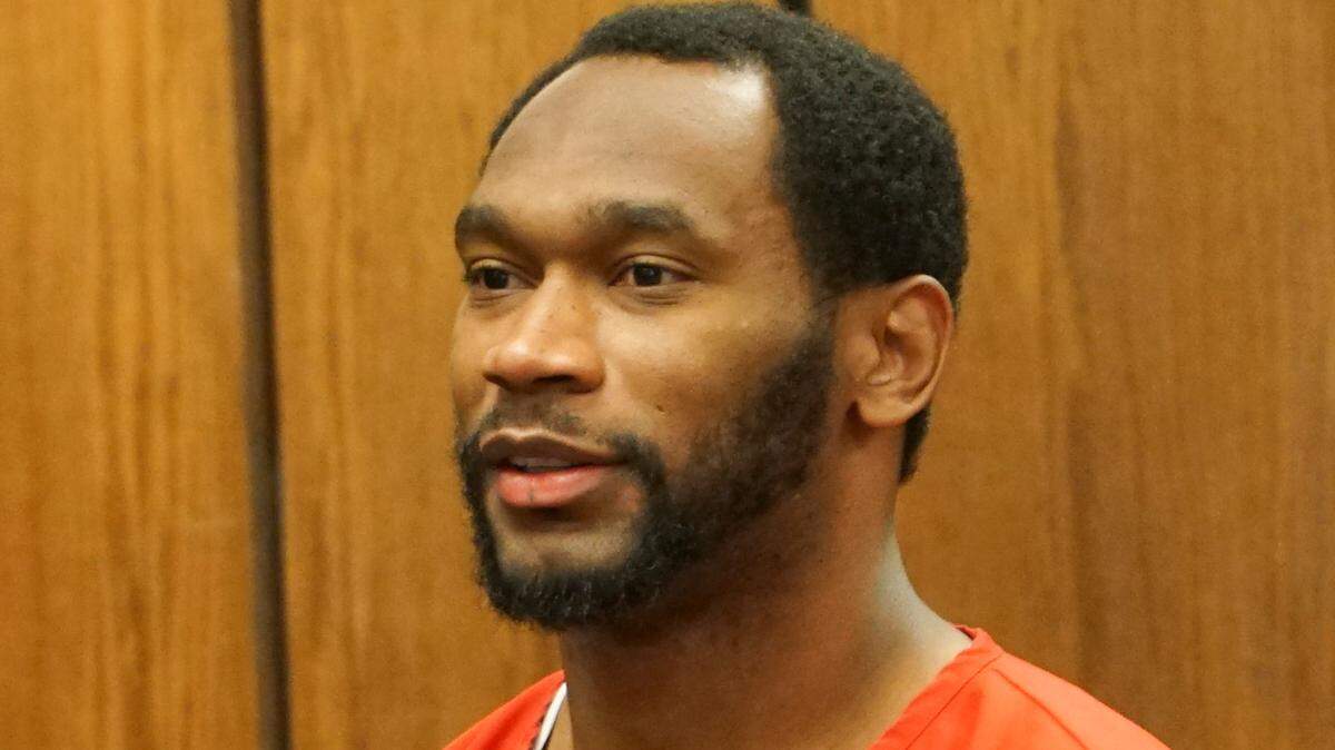 Former Dallas Cowboy Joseph Randle enters a Sedgwick County courtroom. A judge on Friday ordered him to serve five years of probation over criminal charges he racked up for an argument at a housewarming party more than two years ago in Wichita.