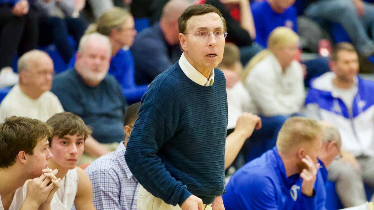 Kapaun Mt. Carmel boys basketball coach Steve Eck won his 1,000th career game on Friday.