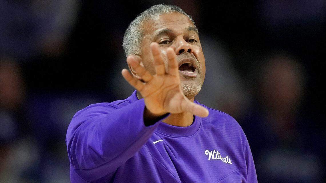 Kansas State head coach Jerome Tang talks to his players during the first half of an exhibition NCAA college basketball game against Washburn,Tuesday, Nov. 1, 2022, in Manhattan, Kan. (AP Photo/Charlie Riedel)