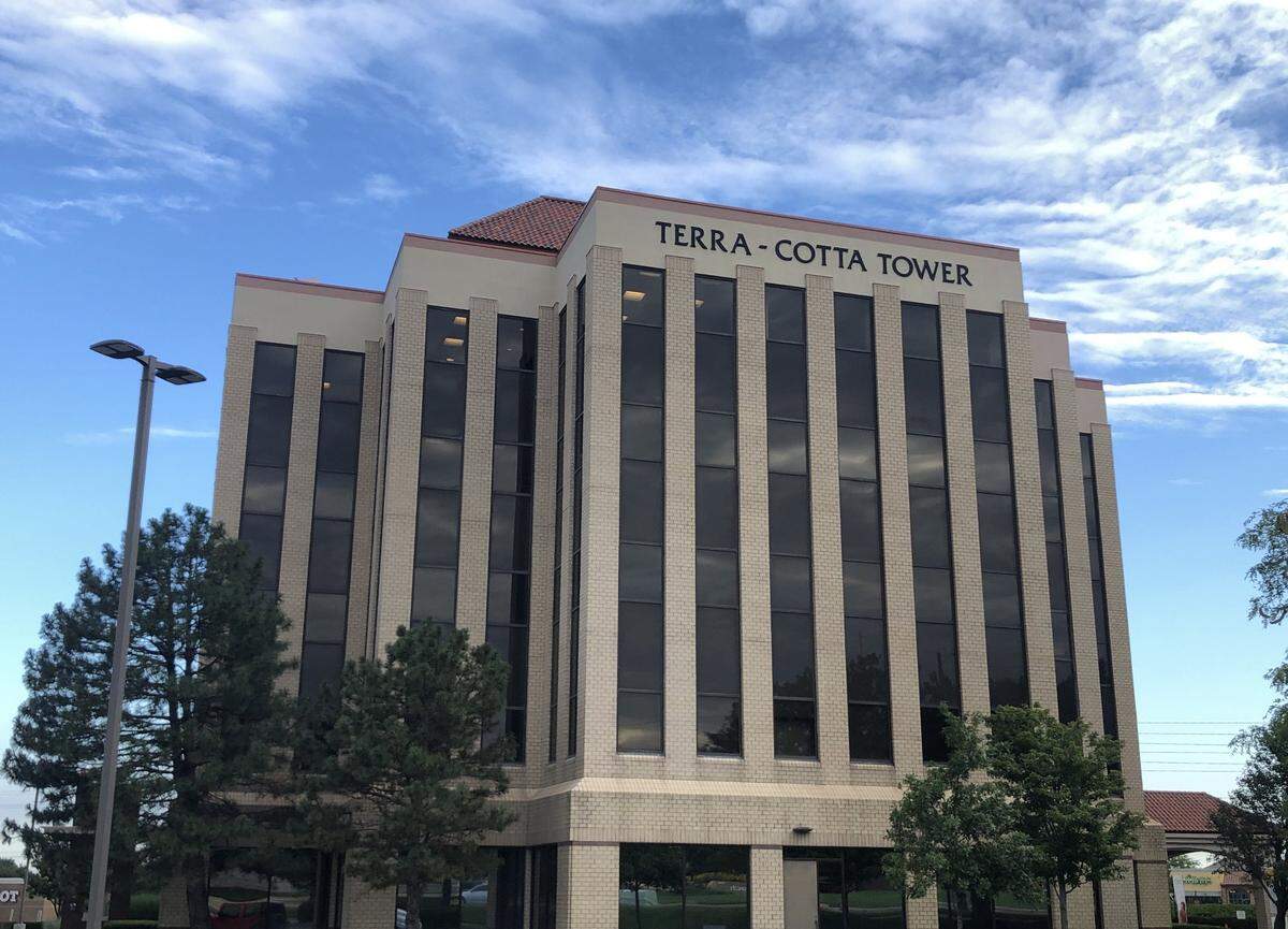 Artichoke East will take over the ground floor of the Terra-Cotta Tower at 29th and Rock that was once occupied by a Wendy’s restaurant.