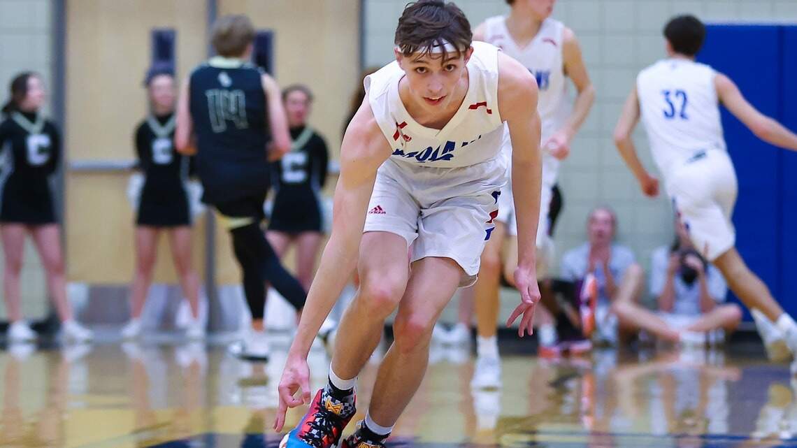 Kansas high school state basketball scores: Andover, Kapaun and Hutch boys all advance
