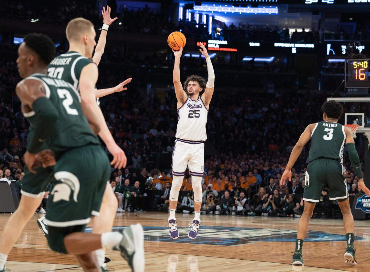 Kansas State’s Ismael Massoud sinks one of his four three pointers during the second half of their east region semifinal game against Michigan State at Madison Square Garden on Thursday night.