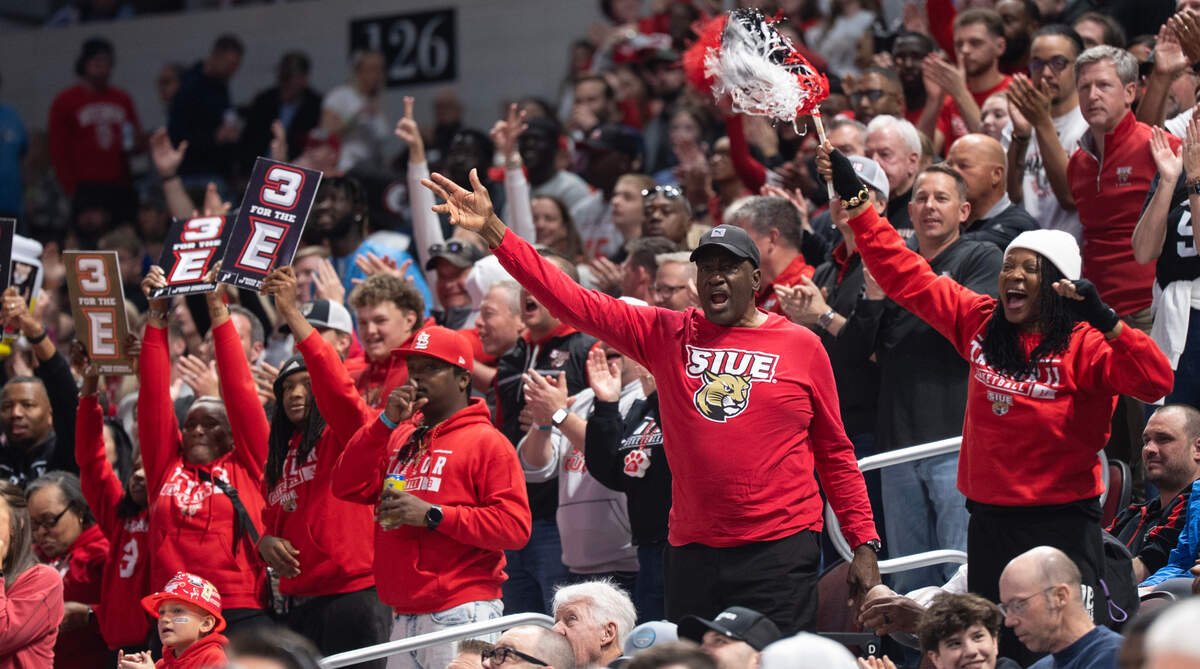 SIU-Edwardsville fans cheer for their team in the first round of the 2025 NCAA Division I Men’s Basketball Championship.