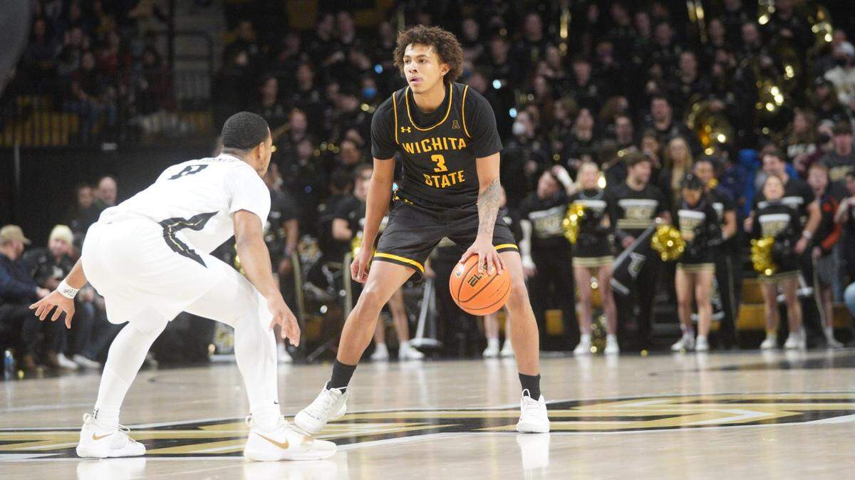 Wichita State point guard Craig Porter looks to make a play against UCF during the Shockers’ 71-66 loss on the road on Tuesday.