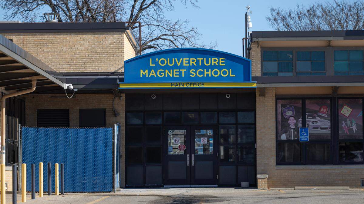 L’Ouverture Magnet School at 1539 N. Ohio