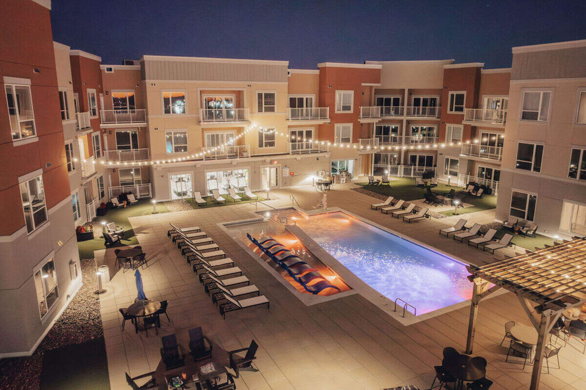 The pool at the SkyLofts at The Heritage apartments.