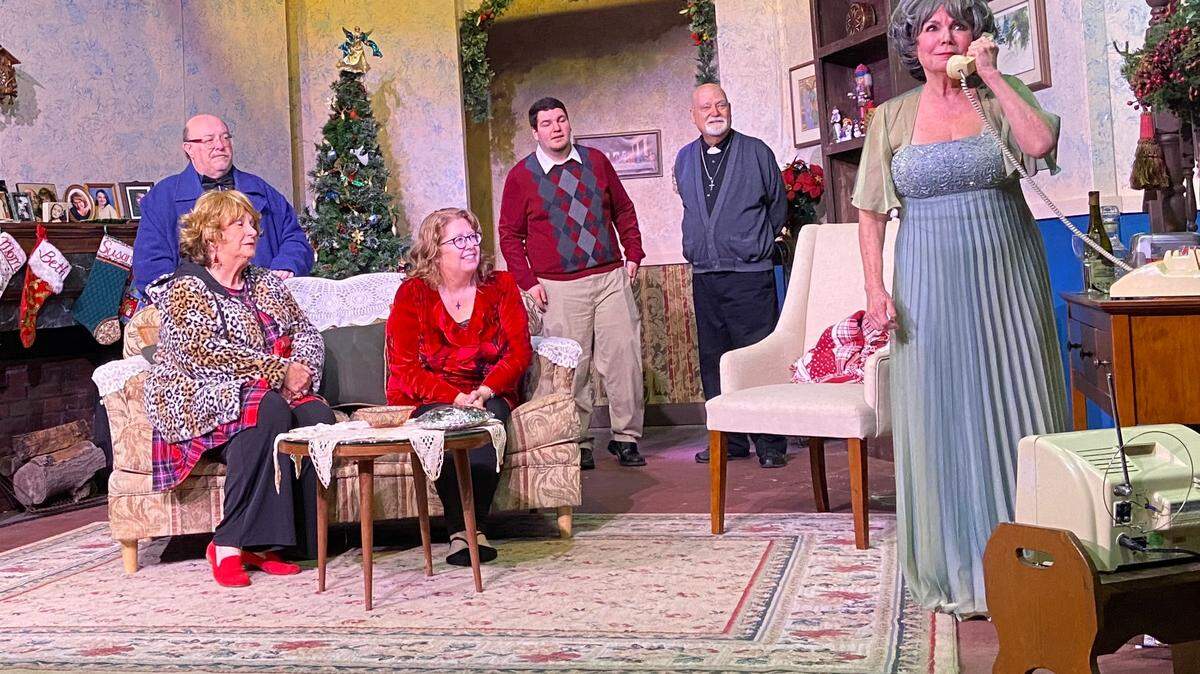 From left: Dale Jones, Dona Lancaster, Julie Eakins Longhofer, Matthew Purdom, Greg Dalton-White and Crystal Meek in Wichita Community Theatre’s “Christmas Spirit.”