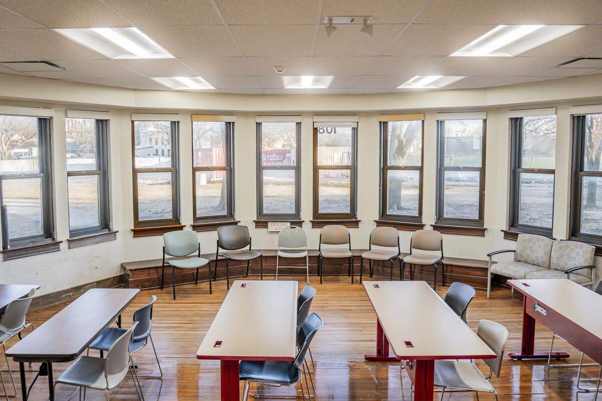 Second Light, formerly known as the multi-agency center, has the capacity to temporarily shelter hundreds of the city’s homeless. It will also begin to soon provide even more services, including medical care, mental health care, substance misuse support, housing support, and other services for those who are homeless.