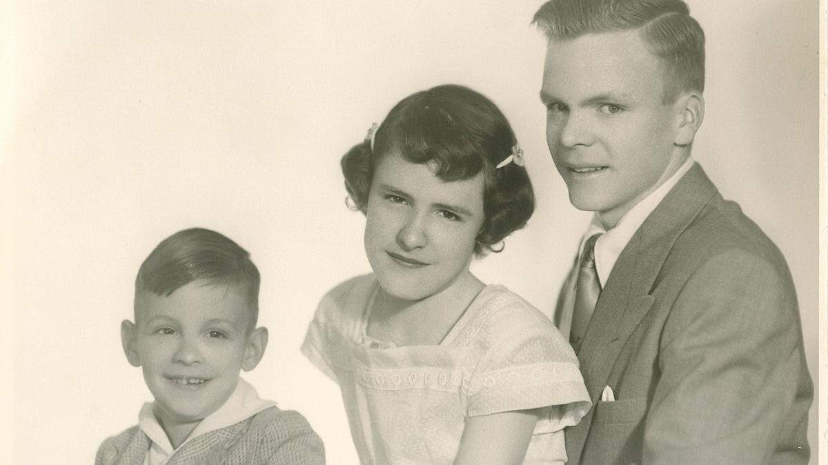 Charlie, left, Carolyn and Martin Eby Jr. when their parents’ Eby Construction still was in its early years. The Wichita company still exists, but the three siblings are all now deceased. Carolyn (Eby) Grier died in late December, and her brothers died a day apart last weekend.