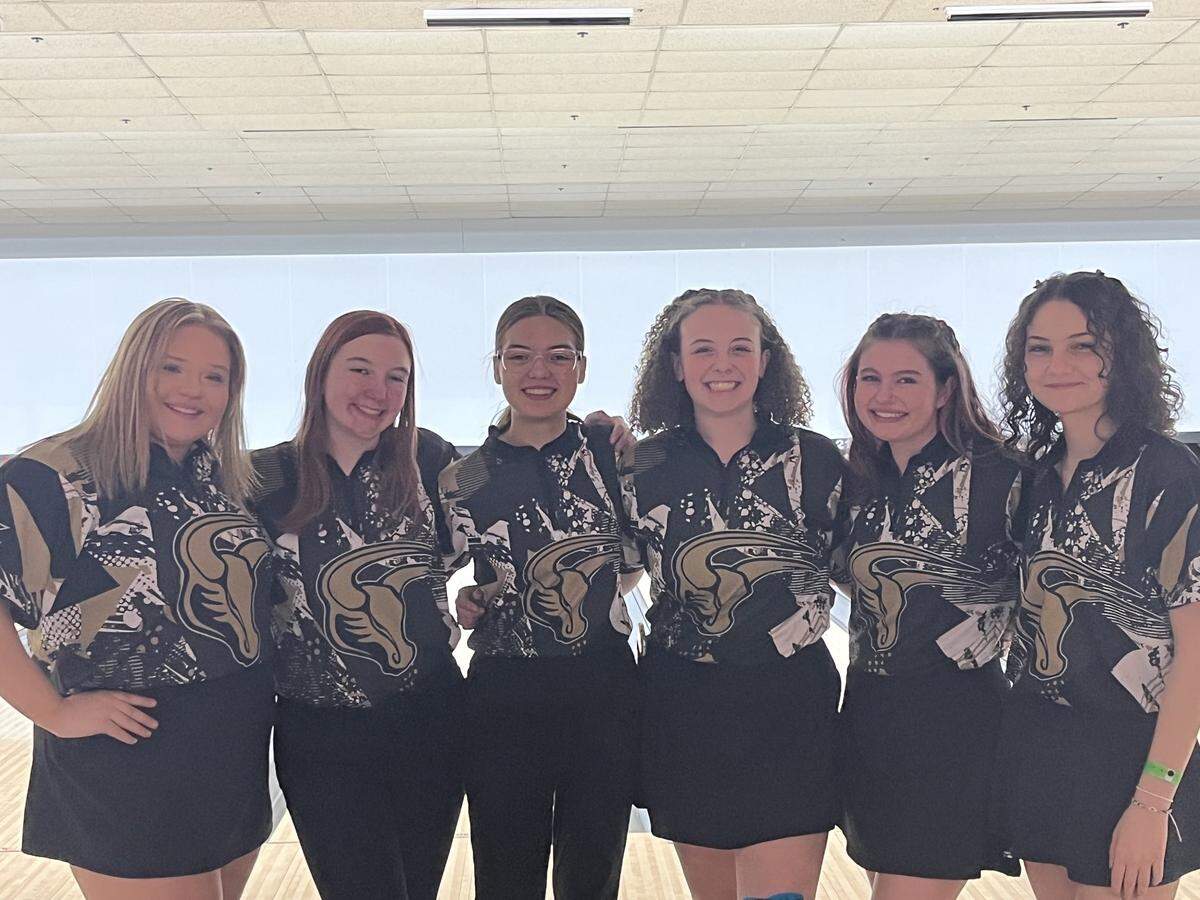 The Maize South girls bowling team finished in fifth place at the Class 5-1A state tournament held at Northrock Lanes on Thursday.