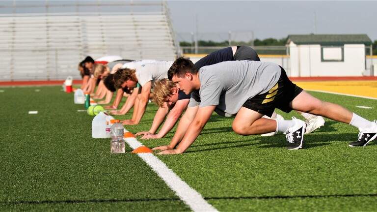 Kansas high school confirms positive COVID-19 test after resuming athletic activities