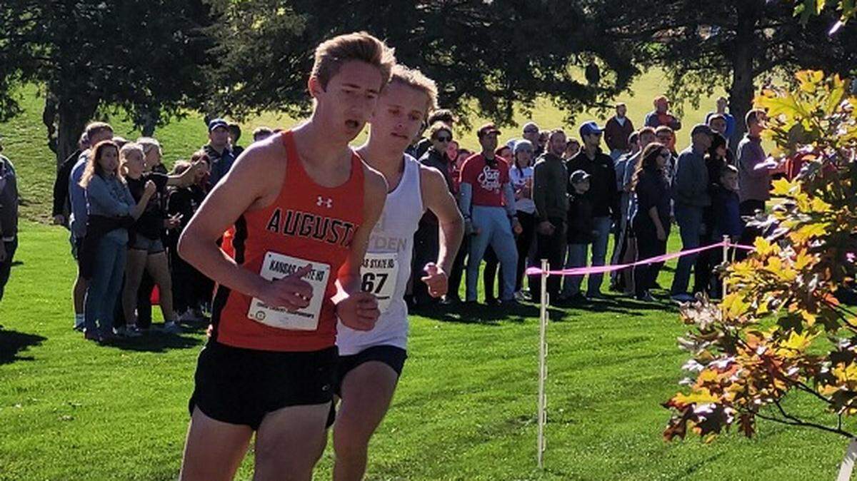 Augusta senior Sawyer Schmidt won the Class 4A individual state cross country championship on Saturday and helped lead the Orioles to a third-place team finish.