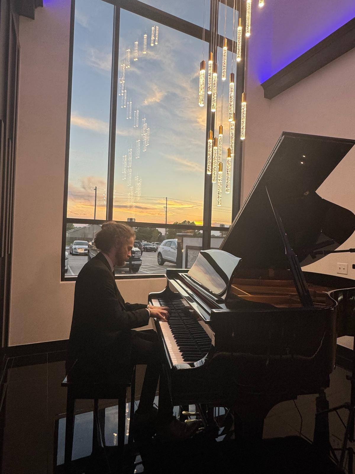 KVH features a grand piano in the bar area, and the owner will have a live musician playing several nights a week.