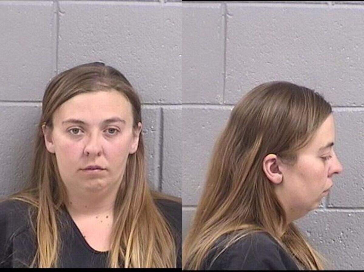 Melissa Goelz mugshots