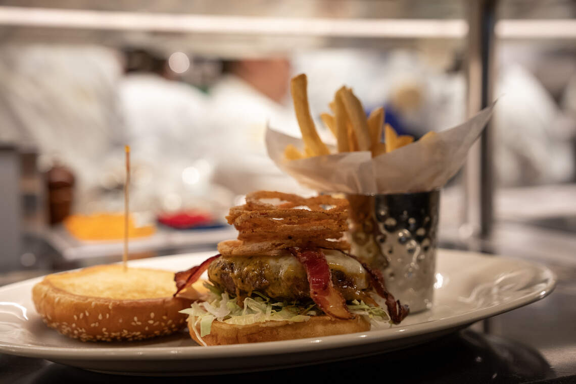 What you need to know before you visit Wichita’s new Cheesecake Factory ...