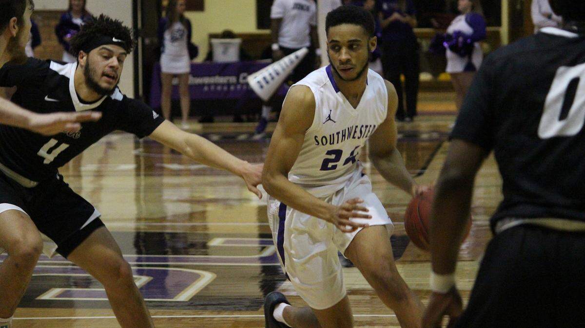 Southwestern senior Cam Hunt has become arguably the nation’s best basketball player at the NAIA level. He’s led Southwestern to the NAIA tournament with averages of 31.7 points and 6.9 assists.