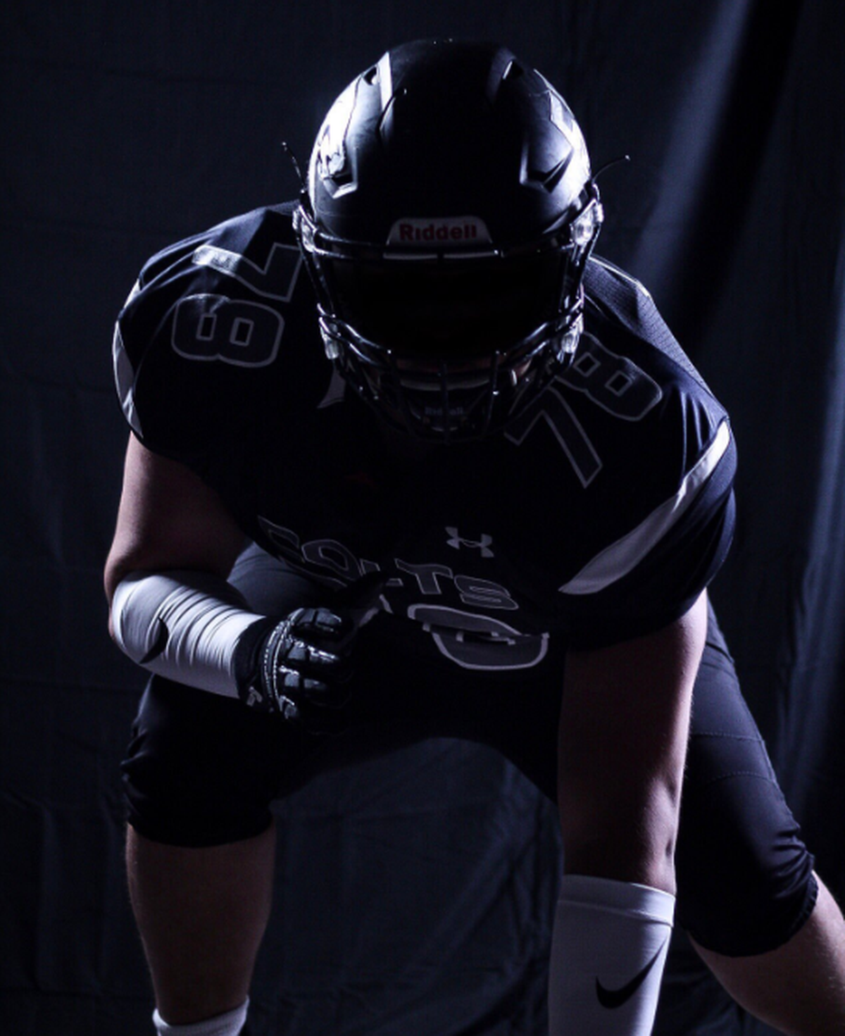 Campus senior offensive lineman Seth Falley leads Campus into Newton in Week 2.