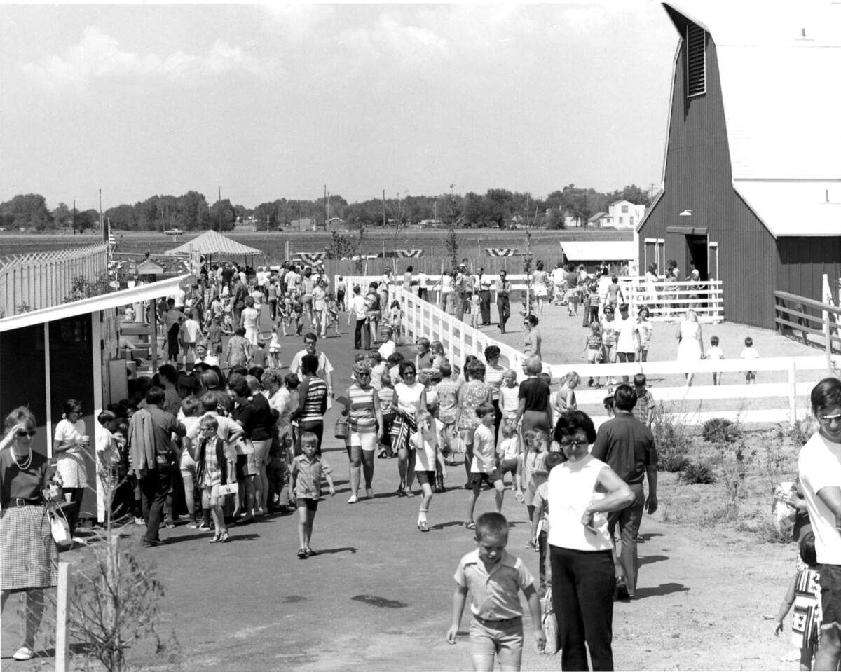 Opening day of the Sedgwick County Zoo on August 25, 1971. The first two buildings at the zoo were the American and Asian barns.