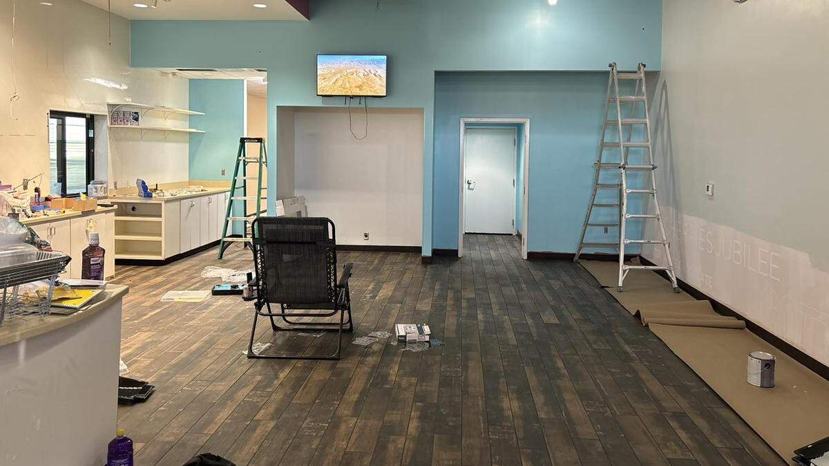 Mike Brotemarkle shared this photo of the renovation underway at the former Baskin-Robbins space on West 21st Street. He’s turning it into a version of his restaurant, Crafted, but it will be called Sharky’s Island Bites.