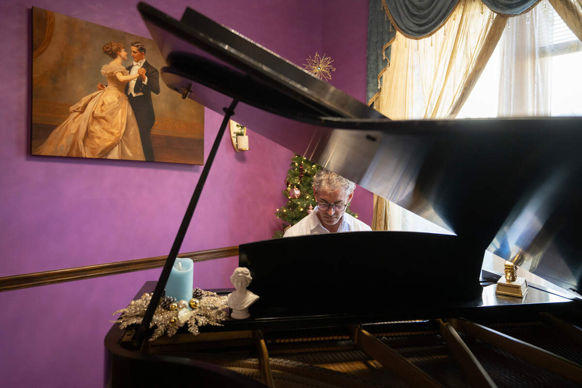David Howard was assisting his friends, who own the Anawalt House at 1109 N. Topeka, try to sell or rent it. Then, he met Jamie Koontz, who had a dream of turning the historic home into an elegant event venue.