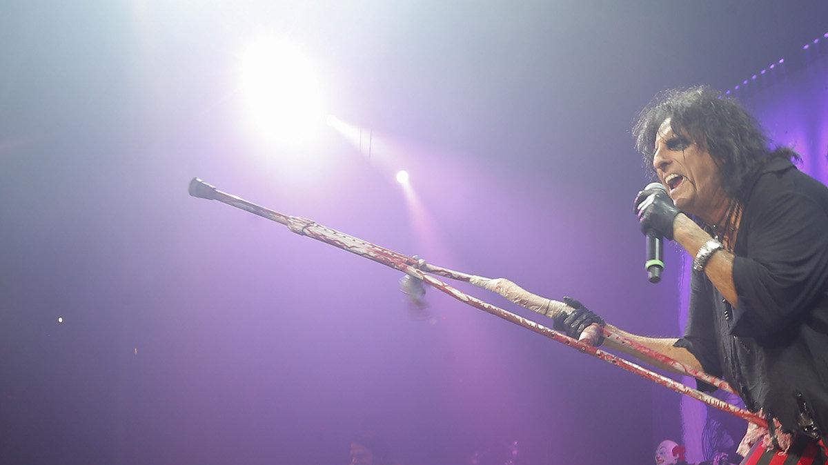Summer learning’s come a long way since rocker Alice Cooper recorded “School’s Out.”