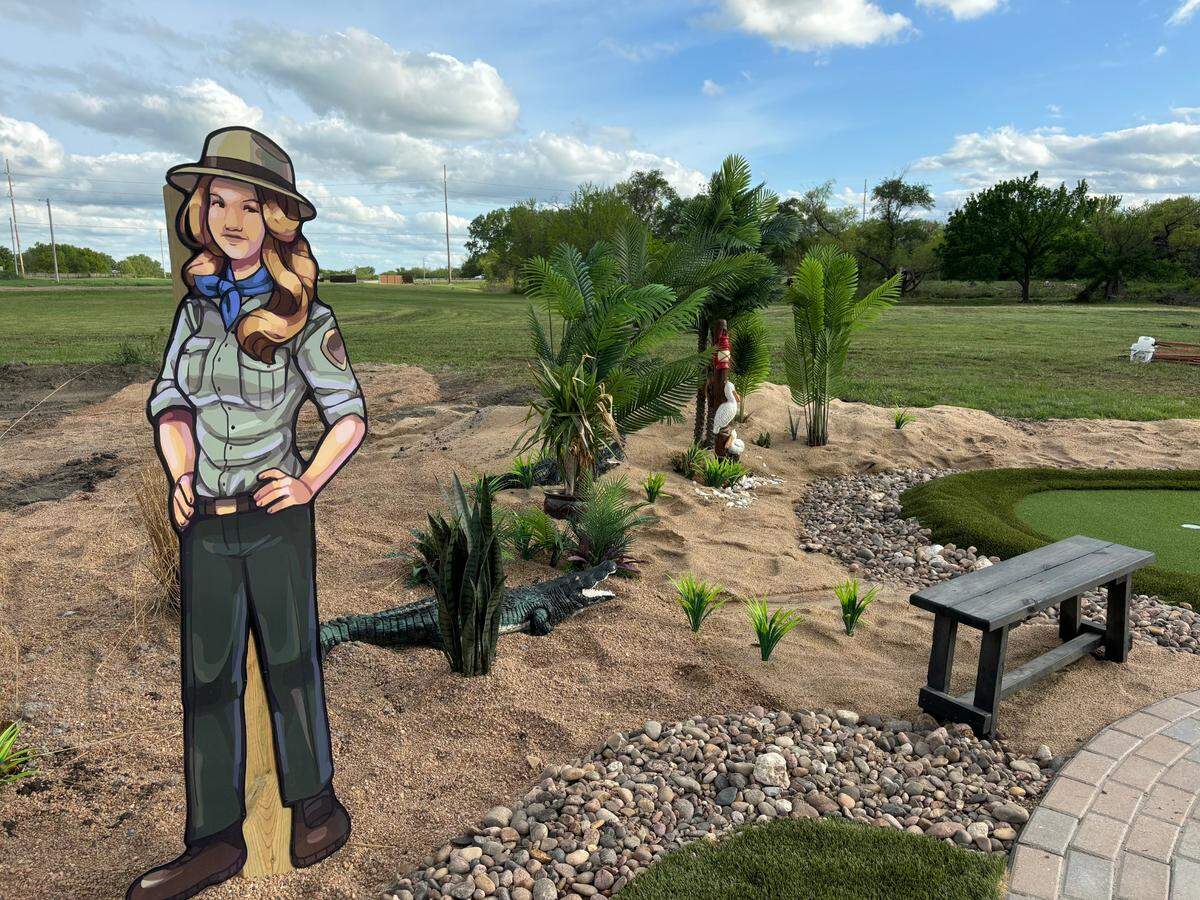 The new Mega Pines Mini Golf is having a grand opening on Sunday.