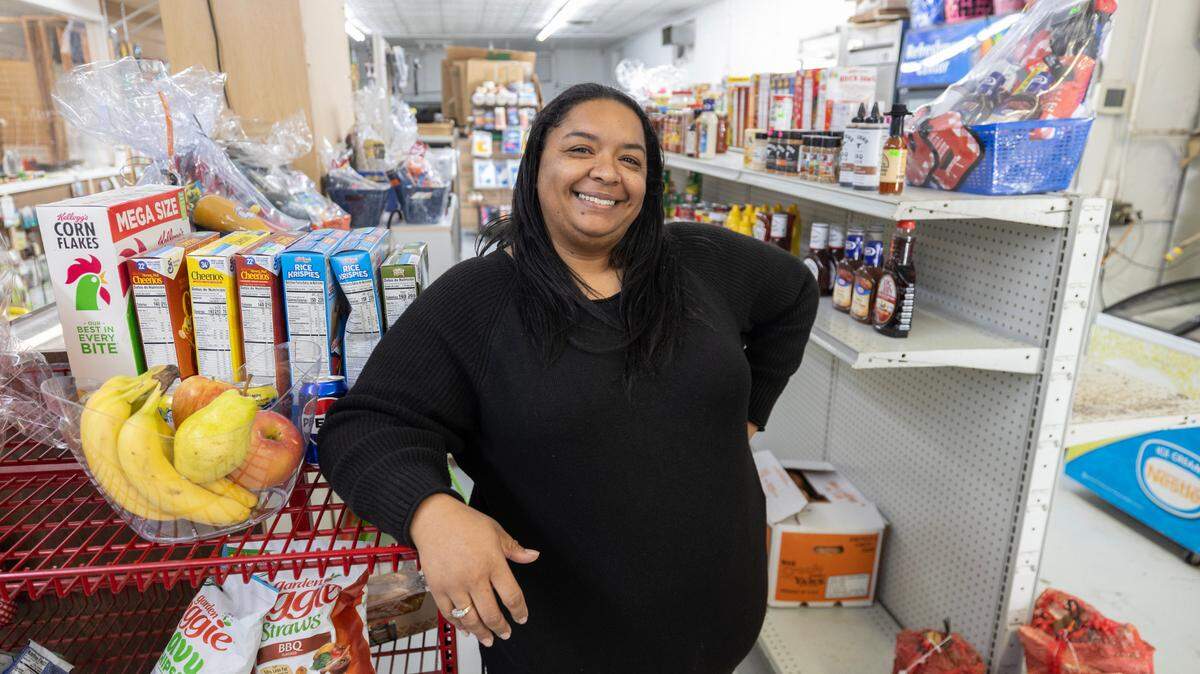 Wichita City Council voted to implement the healthy corner store initiative to get fresh food and produce into “corner stores” across the city to address food desert issues. Alicia Broomfield, the owner of Mr MC’s Market at 1901 E 21st St, will be one of the locations that benefits from the initiative.