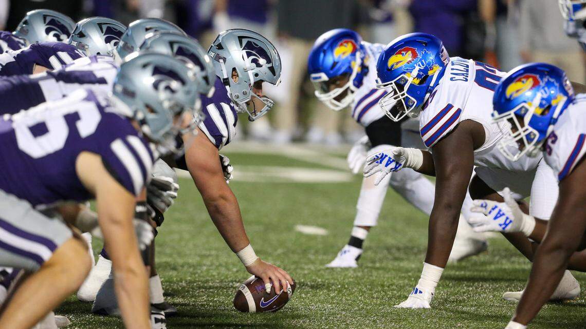 The Kansas State Wildcats and Kansas Jayhawks face off during the third quarter at Bill Snyder Family Football Stadium.