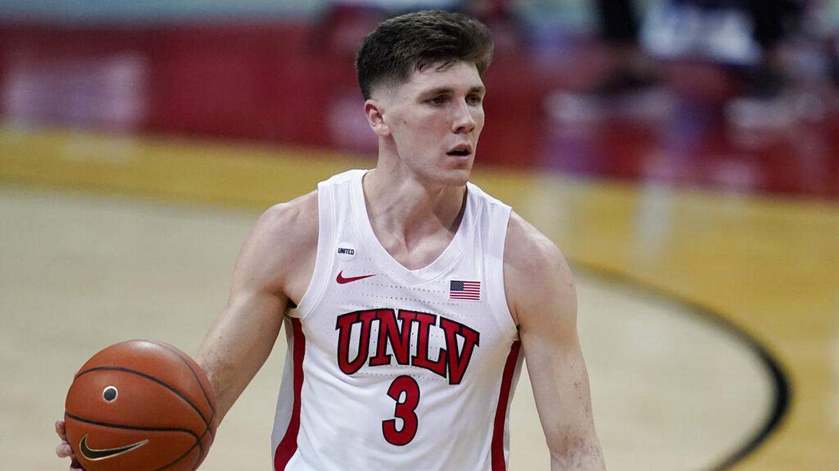 UNLV’s Caleb Grill (3) plays against Fresno State in an NCAA college basketball game Wednesday, Feb. 24, 2021, in Las Vegas. (AP Photo/John Locher)