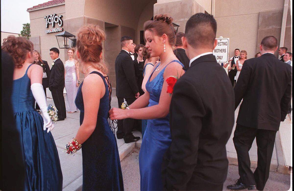 High schoolers are pictured in in 1998 pulling up for dinner at YaYa’s EuroBistro, which opened in Bradley Fair in 1995.