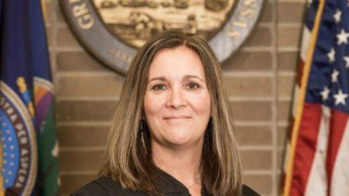 Judge who approved raid on Kansas newspaper has history of DUI arrests