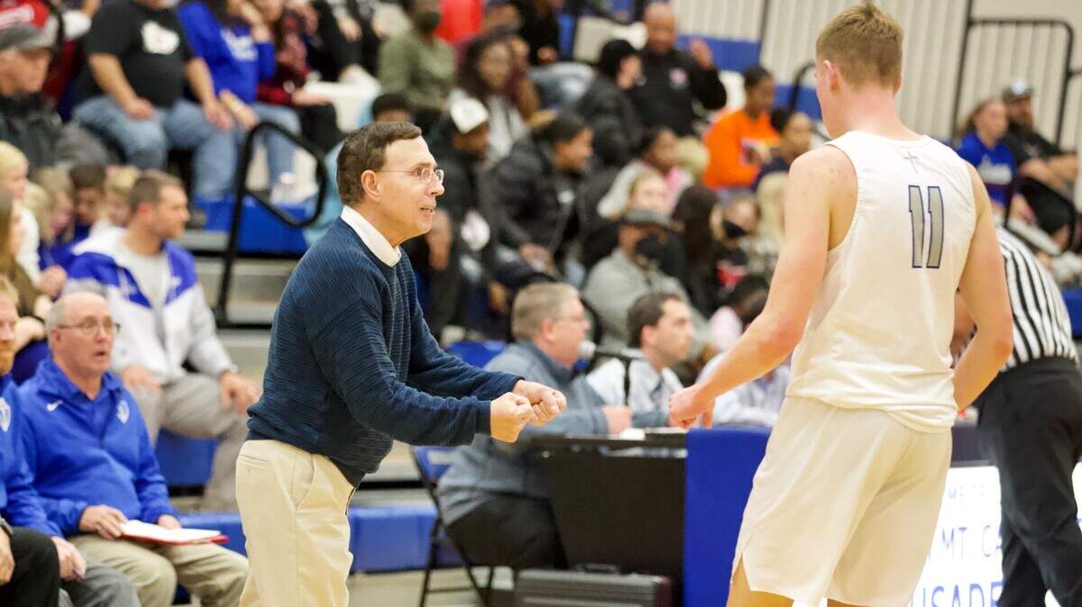 Kapaun Mt. Carmel boys coach Steve Eck made his triumphant return to the City League on Tuesday with a 45-43 win over Wichita Heights. It was Eck’s first game at the high school level since 1996 at Wichita South.