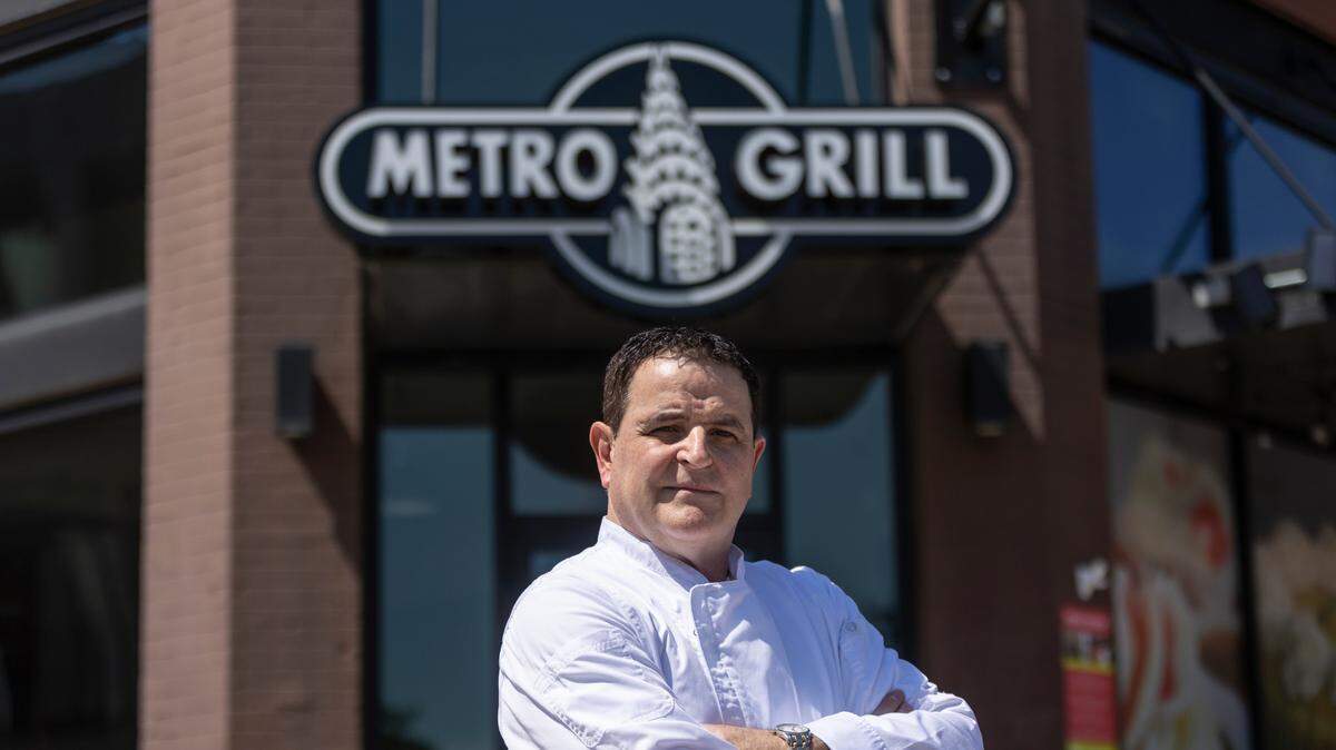 Michael Gonzalez has returned to Wichita to help revive his Metro Grill franchise with Victor Hammond. The restaurant will start a soft opening period on Saturday.