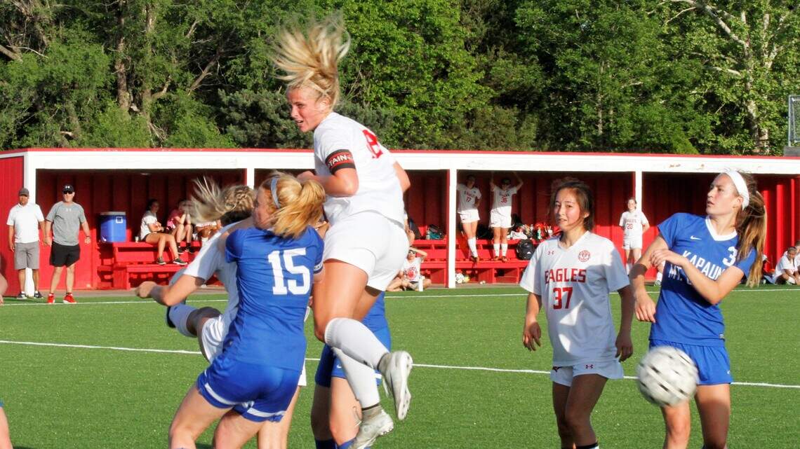 Carroll, Maize High soccer eye state semis after surviving quarterfinal round