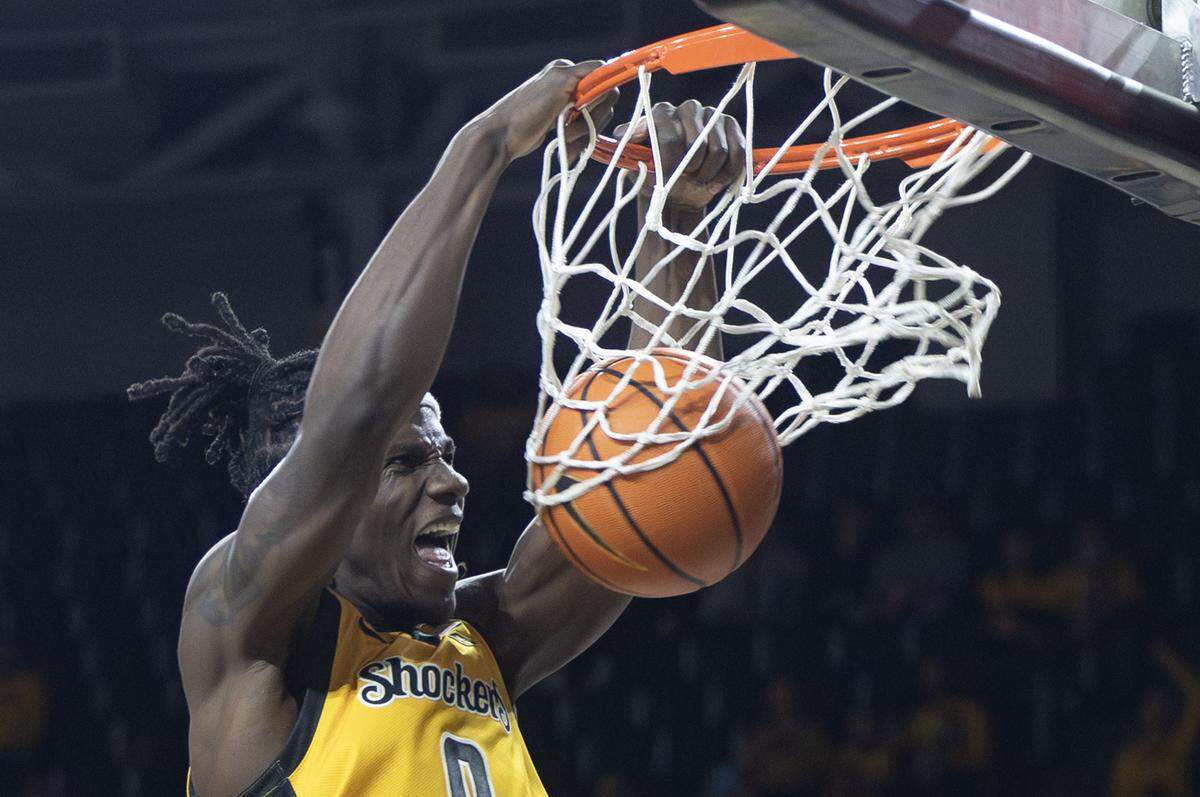 Wichita State’s Karon Boyd dunks the ball in the second half against Memphis on Saturday at Koch Arena.